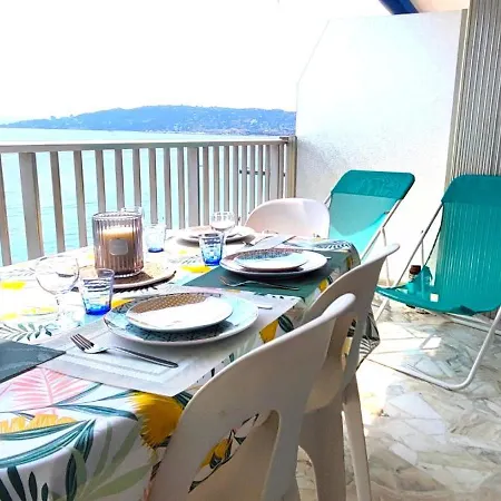 דירה 3 Pieces Front De Mer Les Pins *